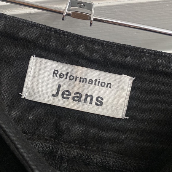 Reformation 27 Yasmin Jeans - Black High-waist Jeans - Picture 7 of 10